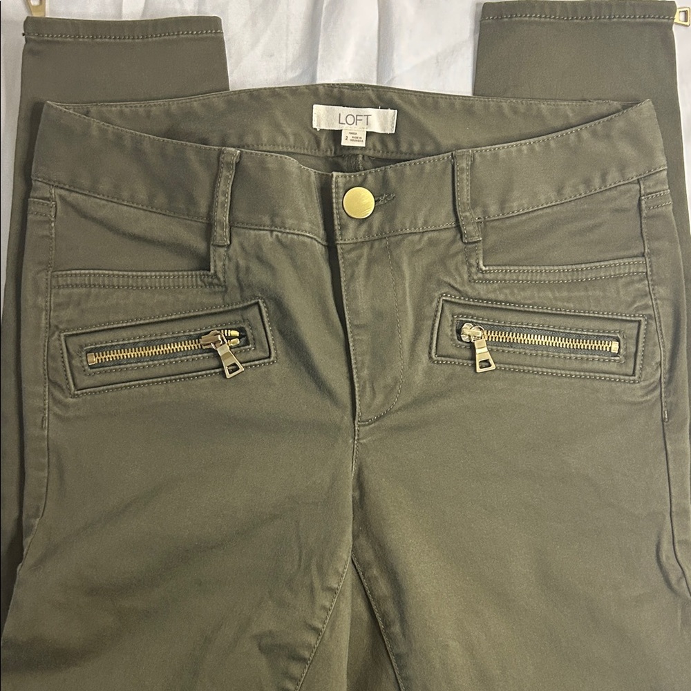 LOFT Olive Straight Leg Pants